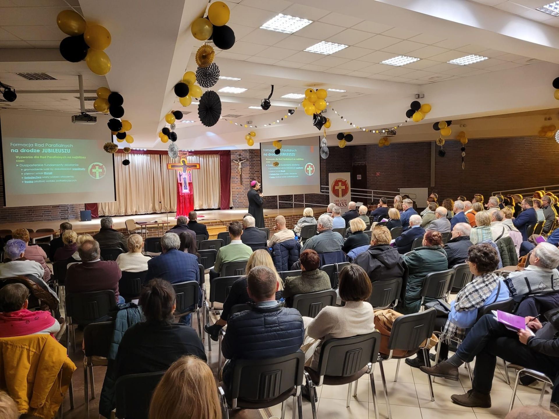 Dla rozpalenia ducha ewangelizacyjnego. Formacja rad parafialnych.