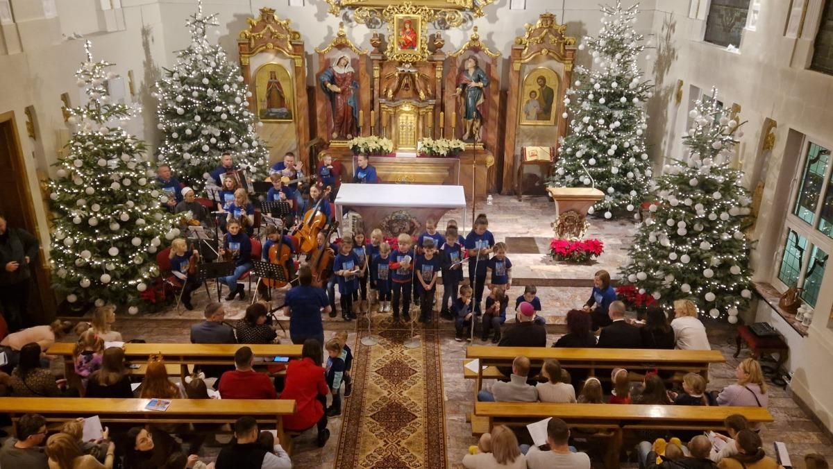 Jasełka i kolędy w Domu Słowa