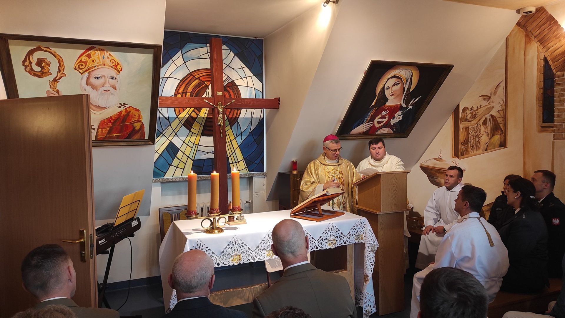 Biskup Legnicki odwiedził osadzonych w Areszcie