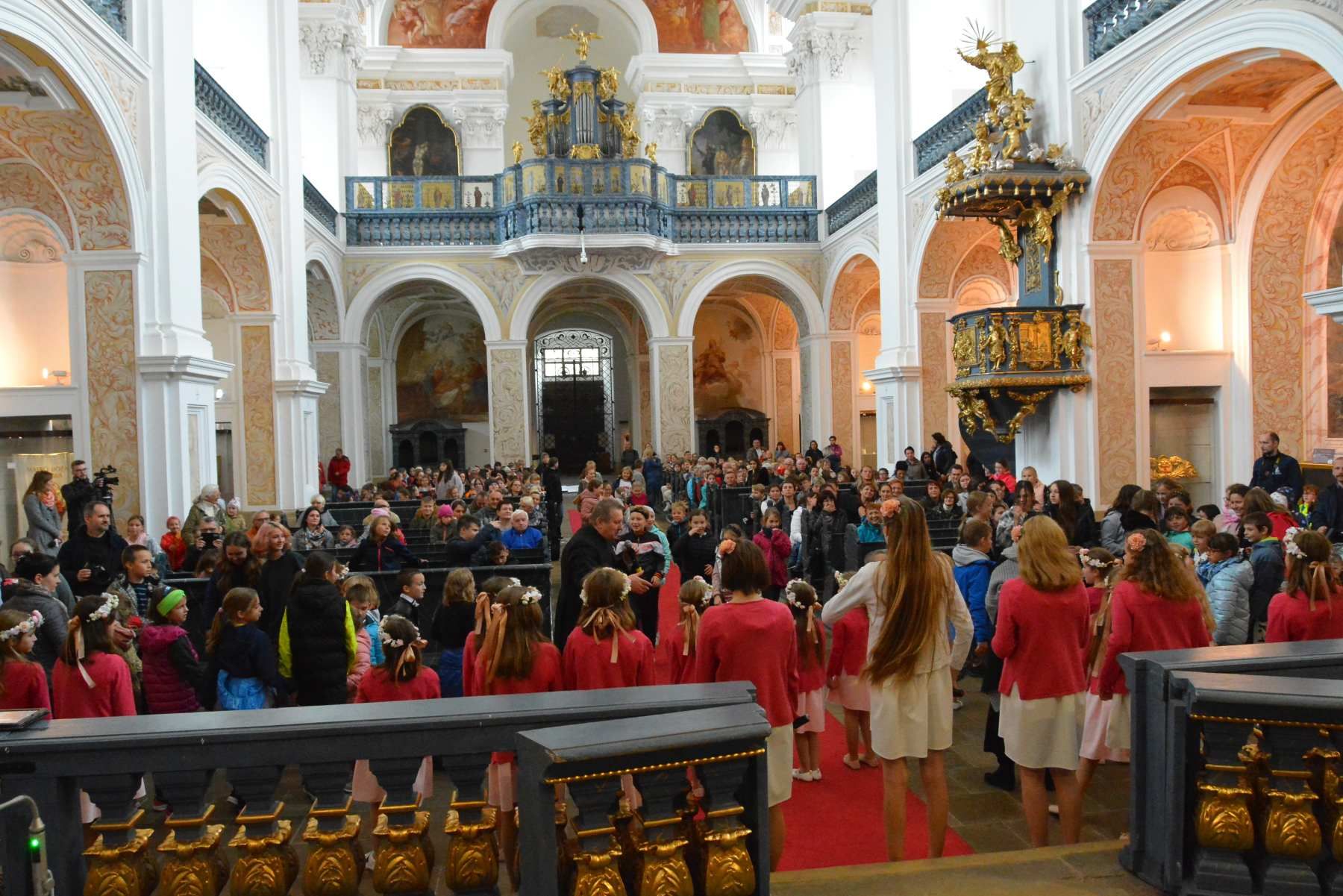 Dzieci w Krzeszowie!