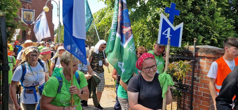 Legniczanie w drodze do Matki