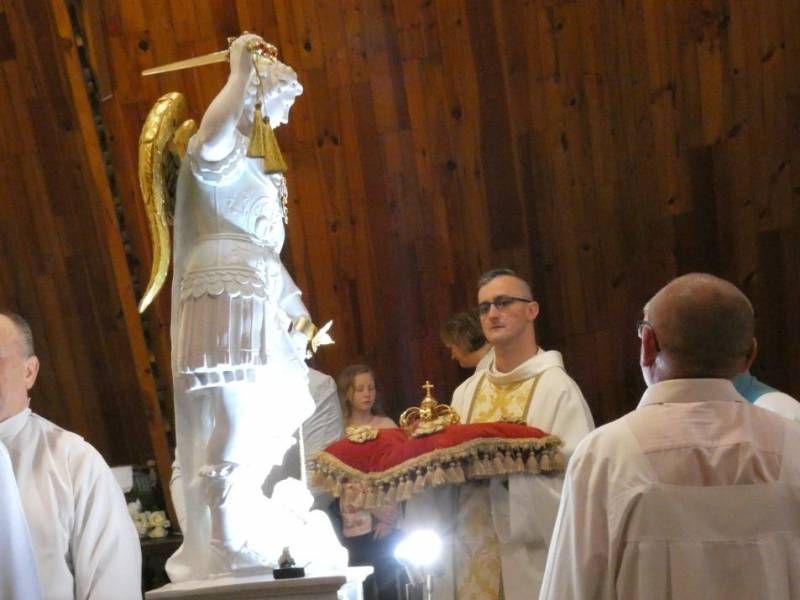 Przepełniony Bogiem. Figura Michała Archanioła w Karpaczu