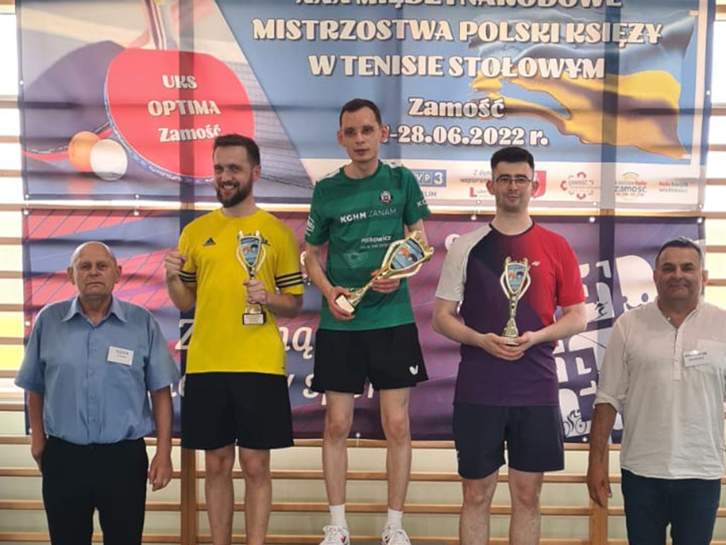 Księża diecezji legnickiej na podium