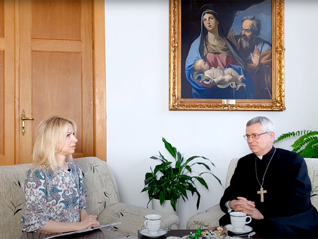 „Biskup też człowiek” - wywiad Patrycji Hurlak [FILM]