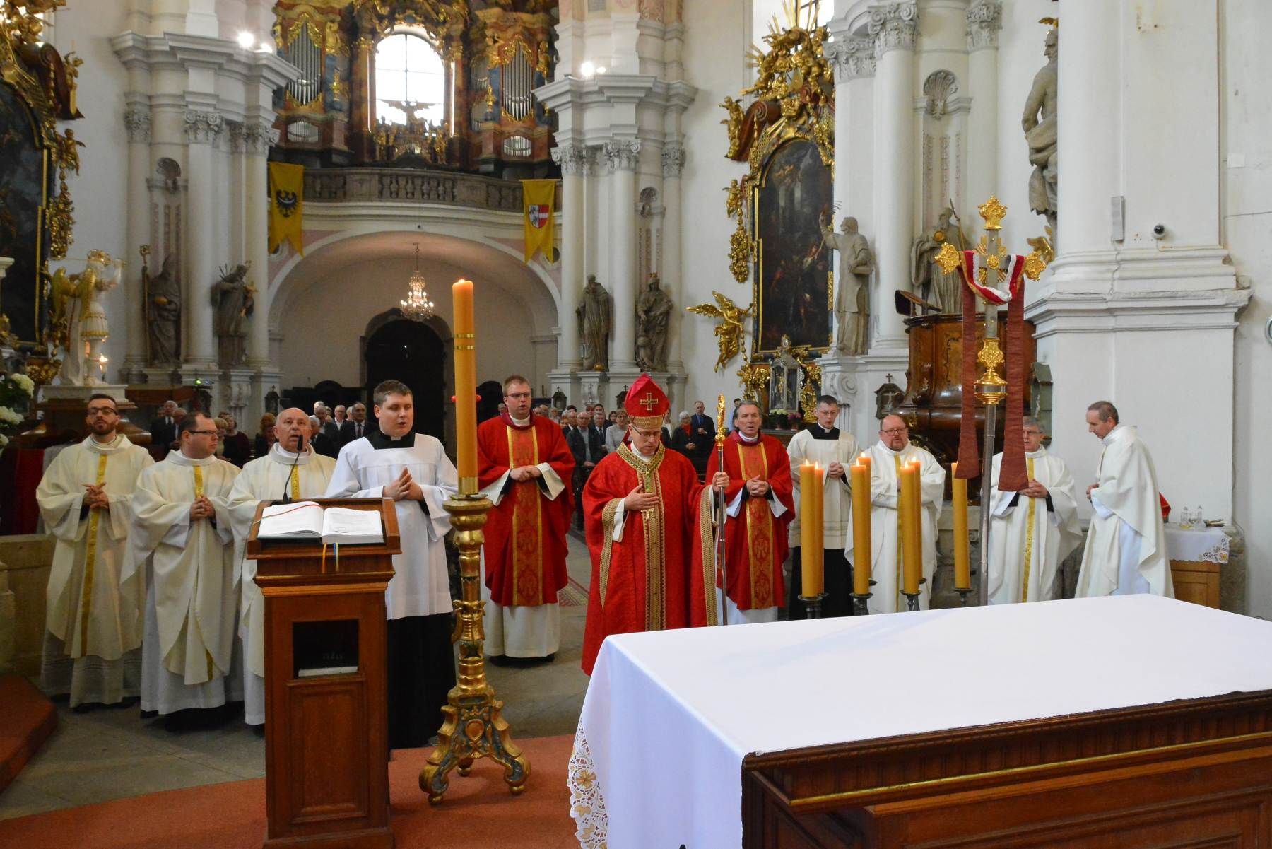 Odznaczeni za służbę Kościołowi