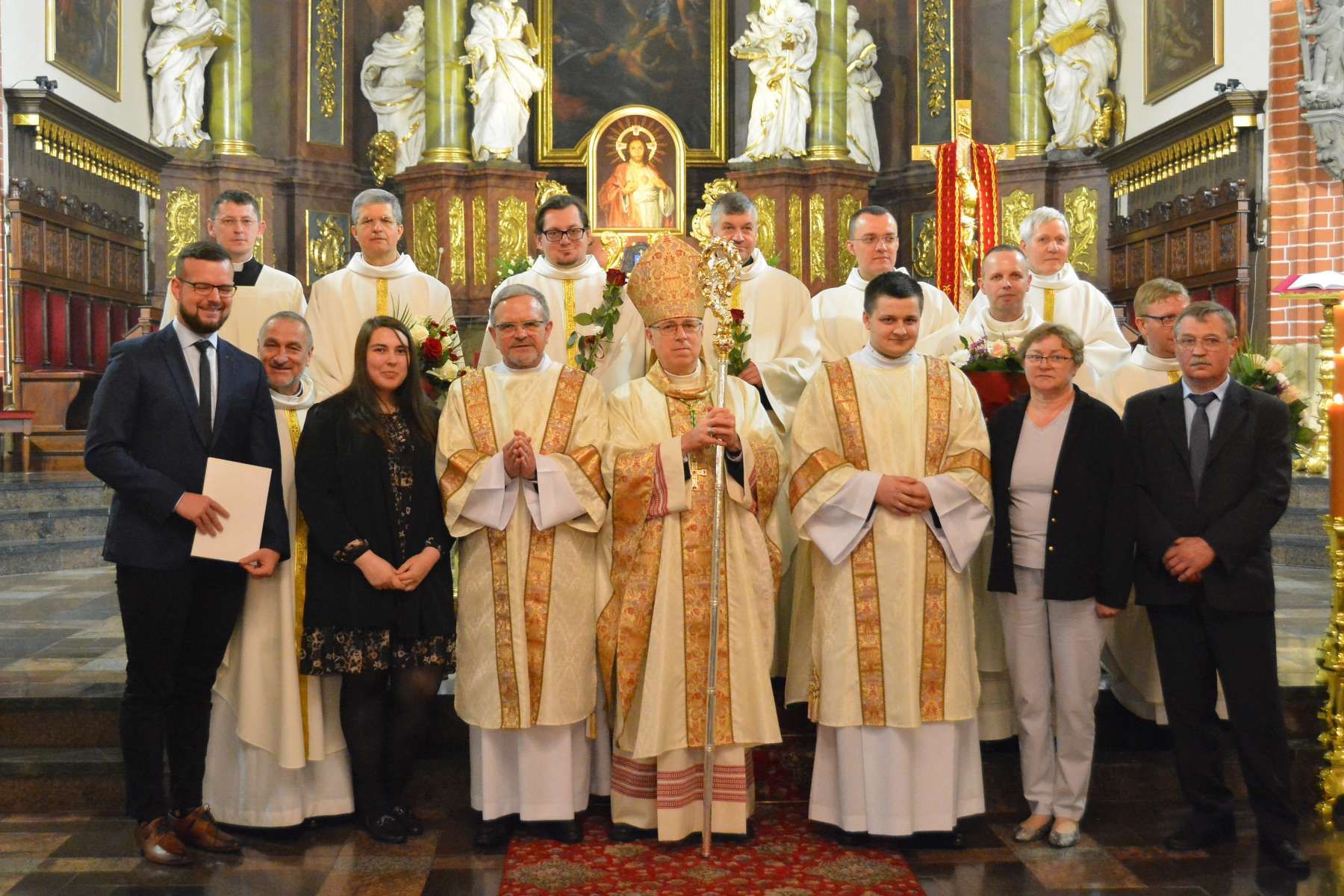 Posłani w mocy Ducha. Święcenia diakonatu w Legnicy