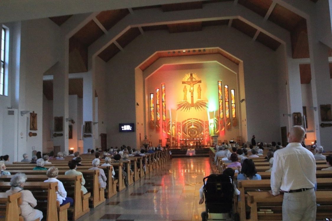 Jelenia Góra. Formacja z chorałem