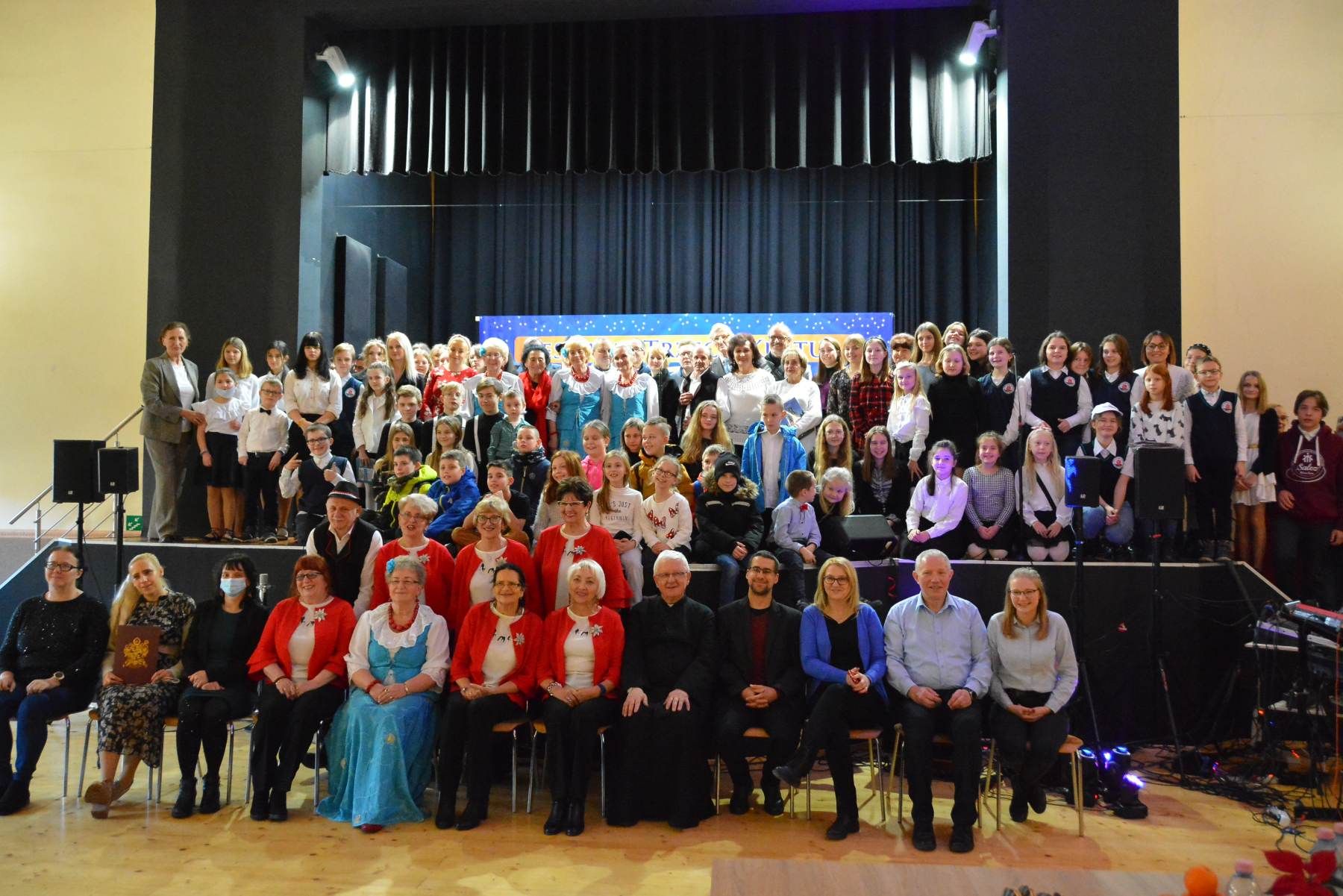 Festiwal kolędniczo-jasełkowy w Krzeszowie