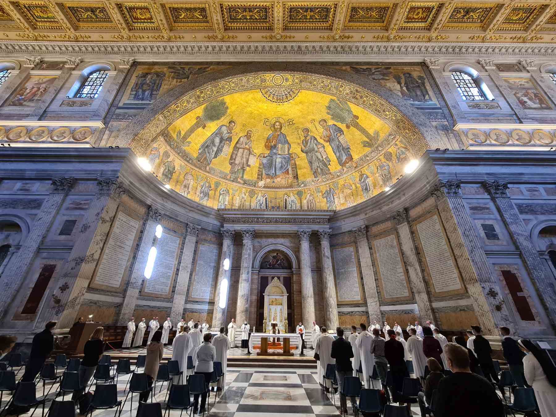 Ostatnia msza w bazylice św. Pawła