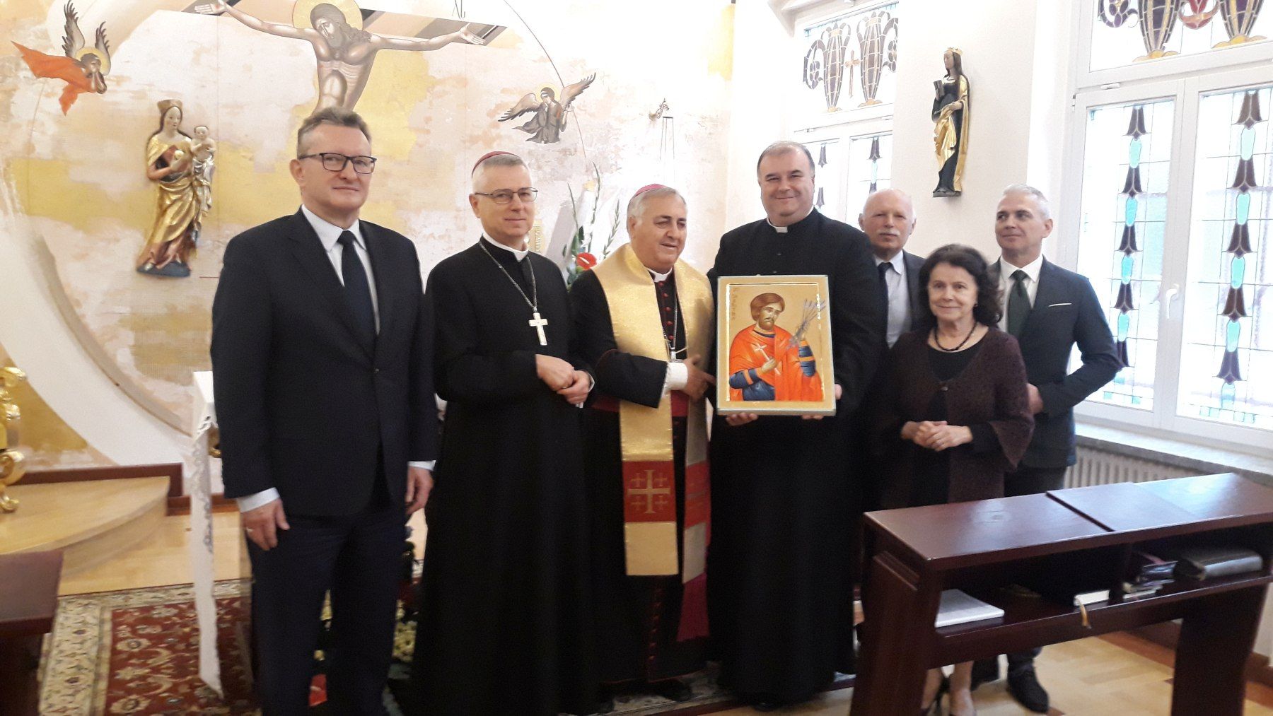 Nuncjusz poświęcił ikonę św. Sebastiana.