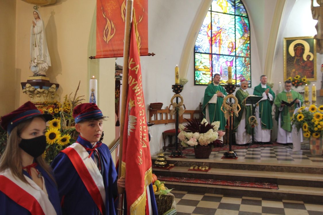 Ruszów. Modlitwa u progu nauki