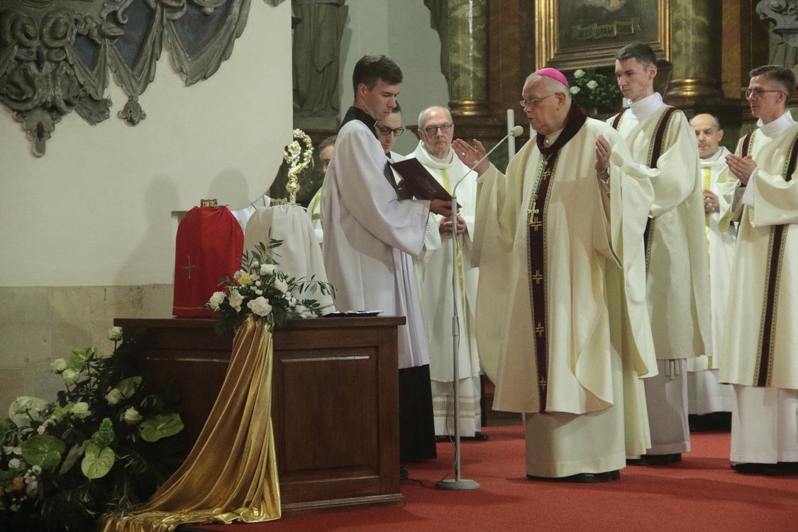 Informacje porządkowe dot. Mszy Krzyżma 2021