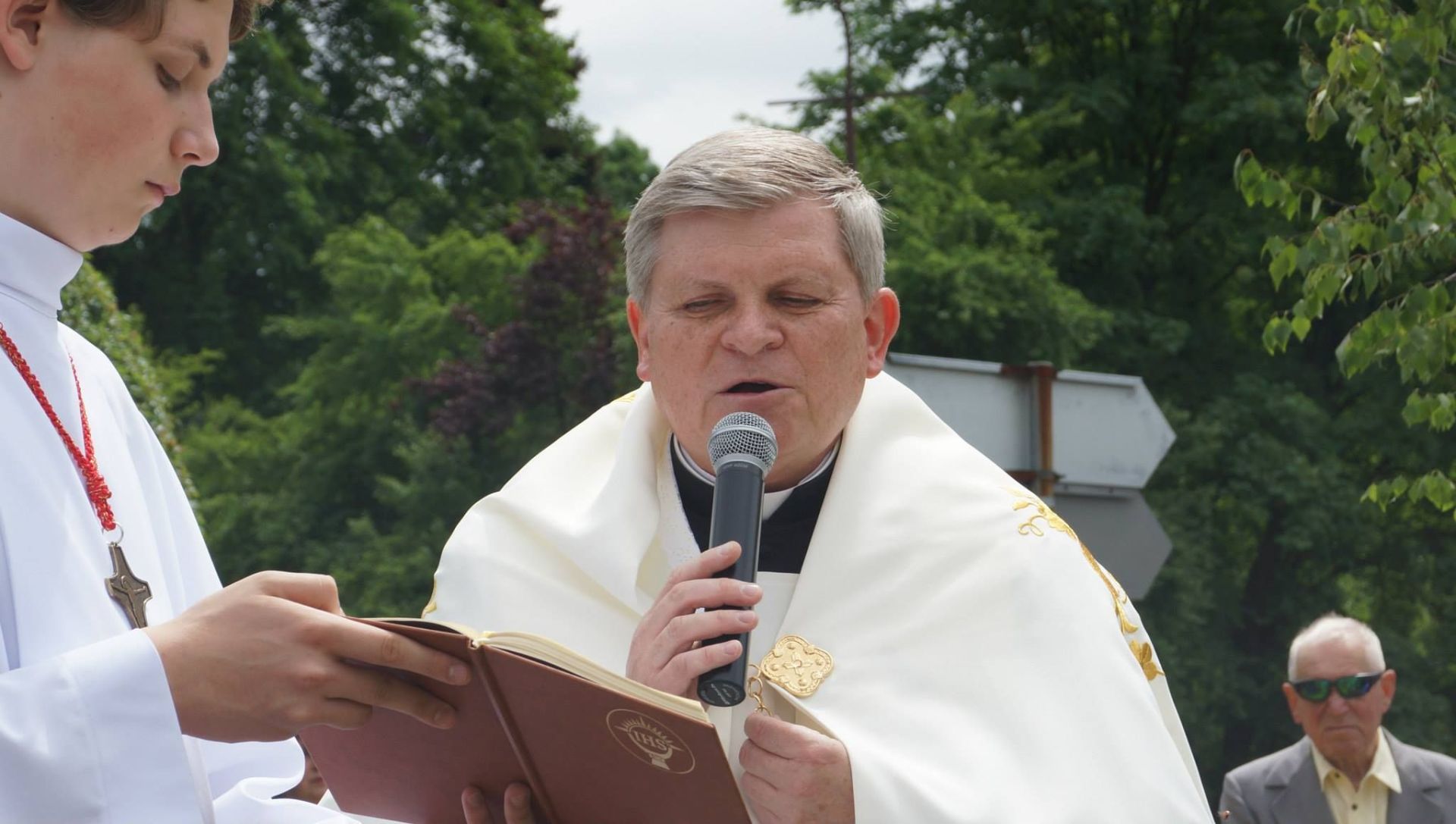 Biskup Legnicki prosi o modlitwę za ks. Grzegorza Niwczyka