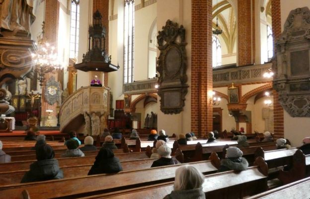 Modlitwa za skrzywdzonych przez niektóre osoby duchowne