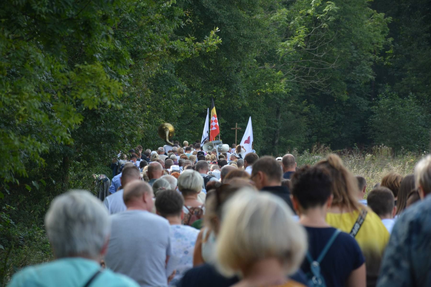 Blisko 16 tys. zł. od pielgrzymów dla chorych dzieci