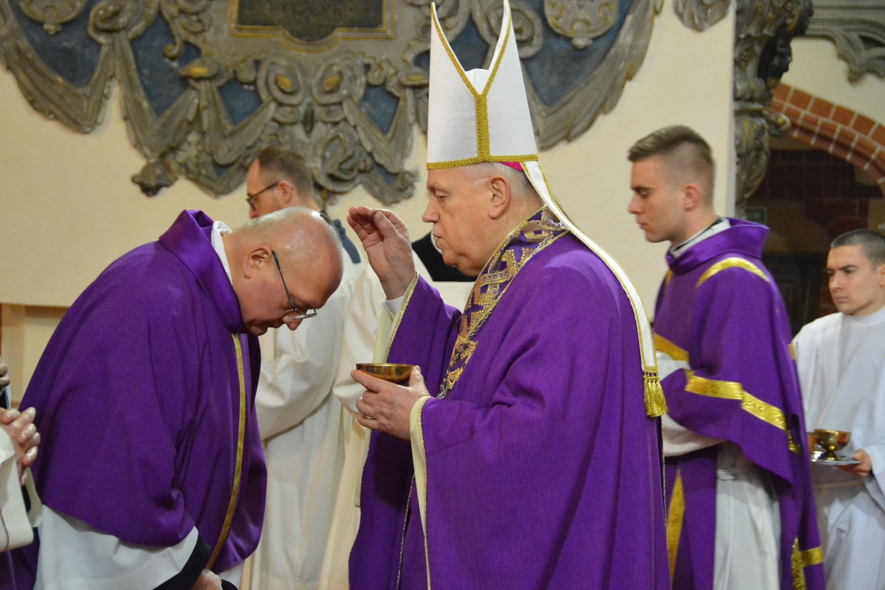 Początek Wielkiego Postu w Katedrze legnickiej