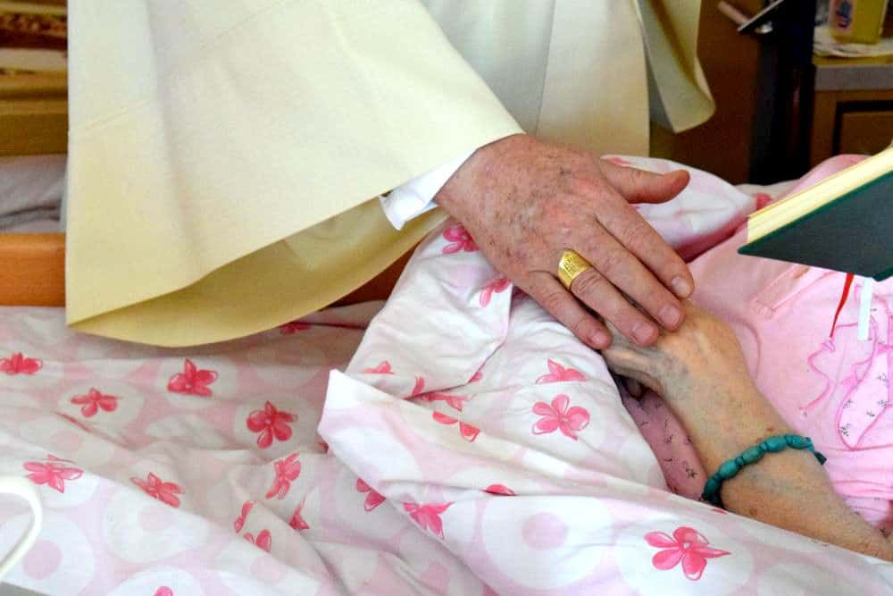 Biskup Legnicki odwiedził chorych w ośrodku Samarytanin w Legnicy