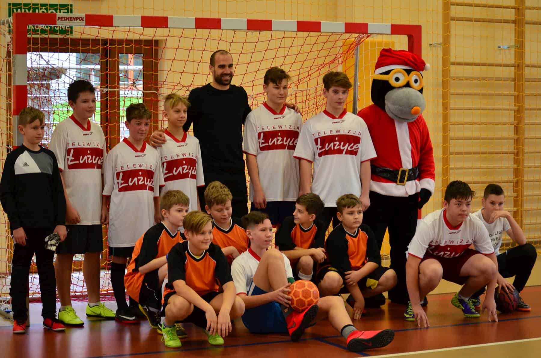 Mikołajkowy turniej piłkarski