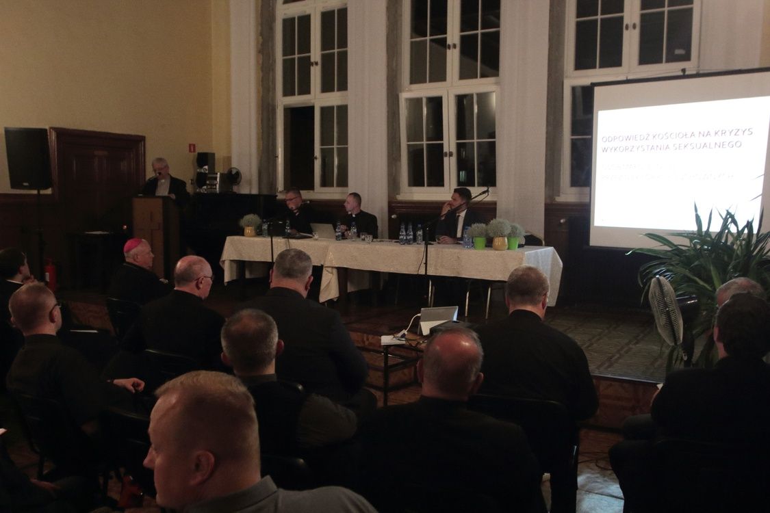 Prokurator i delegat Episkopatu na spotkaniu z księżmi