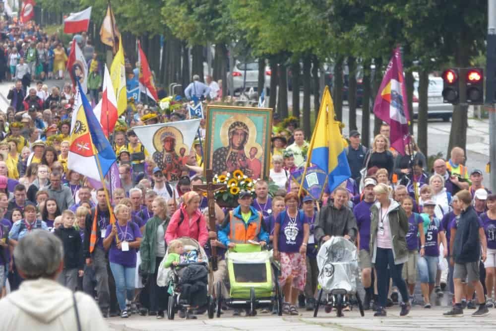 Finał pielgrzymki w strugach deszczu