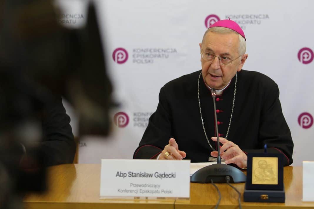 Przewodniczący KEP o aktach nienawiści wobec katolików