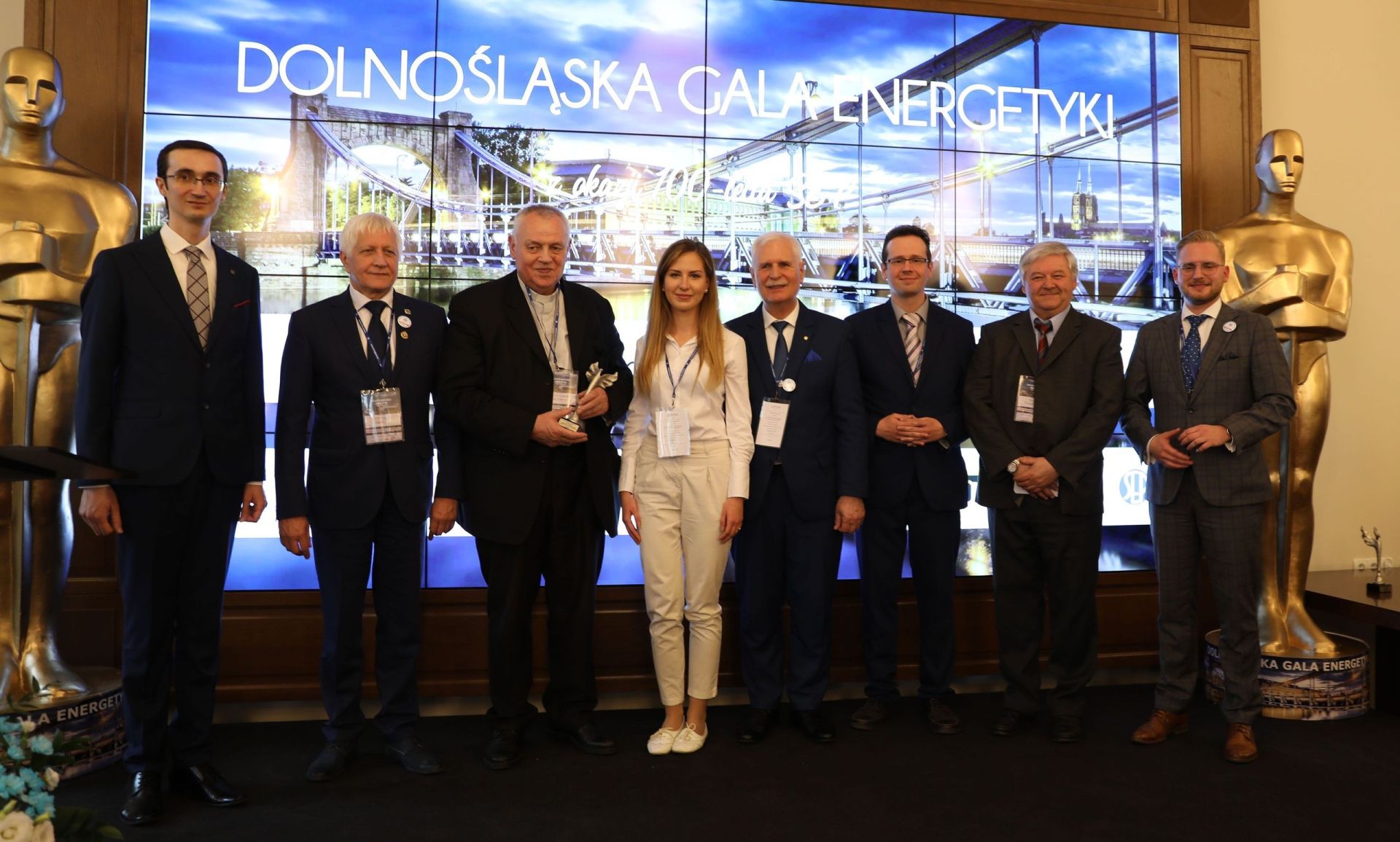 Biskup legnicki odznaczony na Gali Dolnośląskiej Energetyki