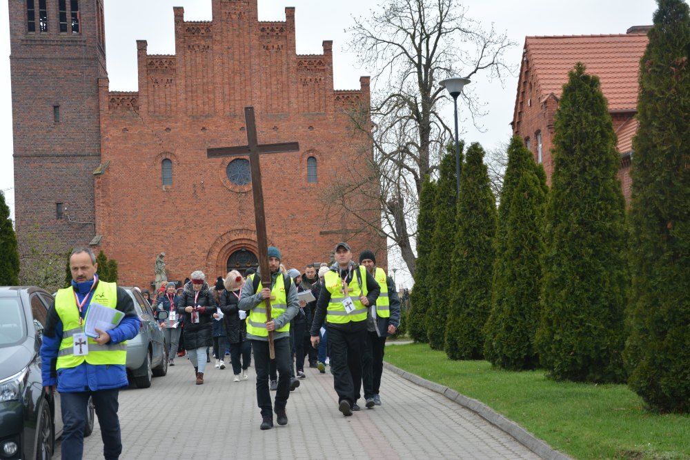 Z Prochowic do Tyńca. Nabożeństwo w drodze.