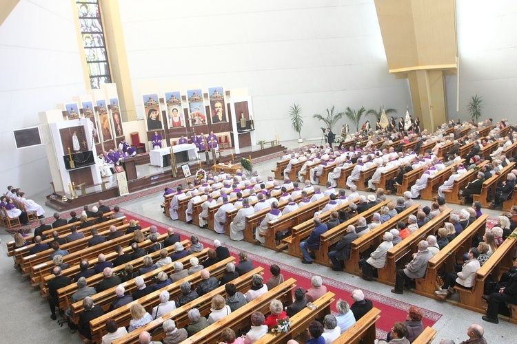 Pogrzeb ks. Kazimierza Pietkuna