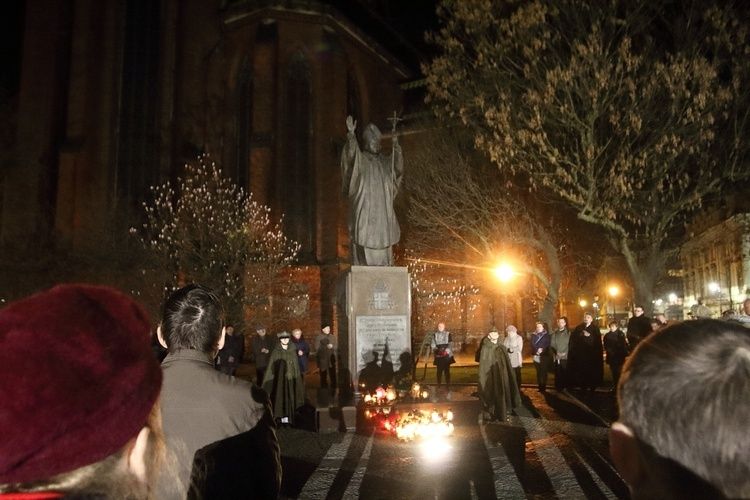 Rocznica śmierci św. Jana Pawła II w Legnicy
