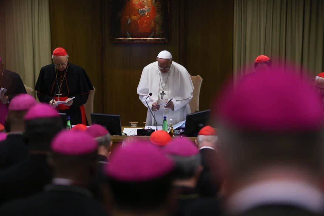 List ojców synodalnych do młodzieży