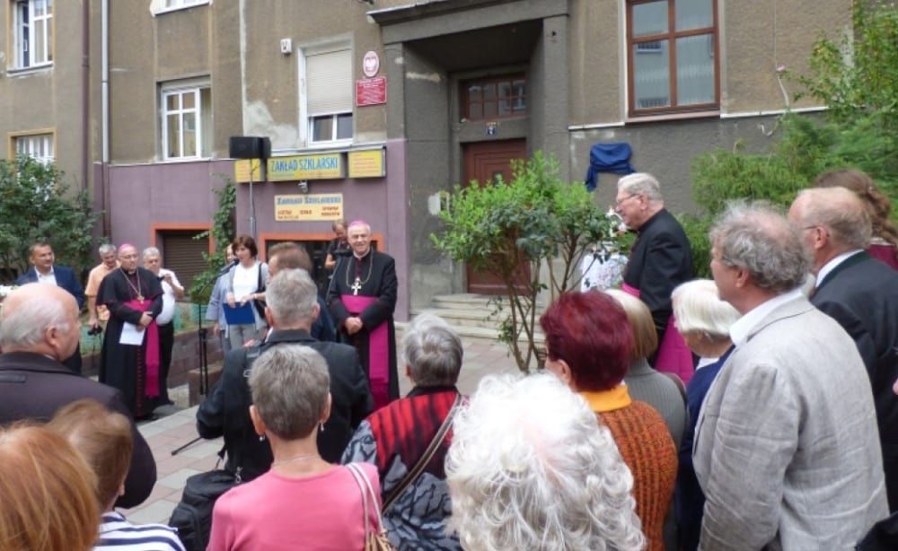 Zgorzelec. Tablica pamiątkowa ku czci ks. F. Scholza