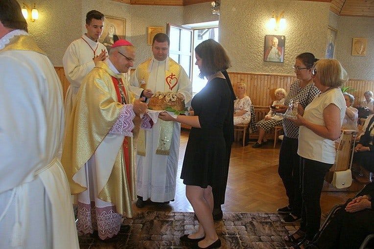 "Bądźcie radośni!"-odpust u sióstr Adoratorek