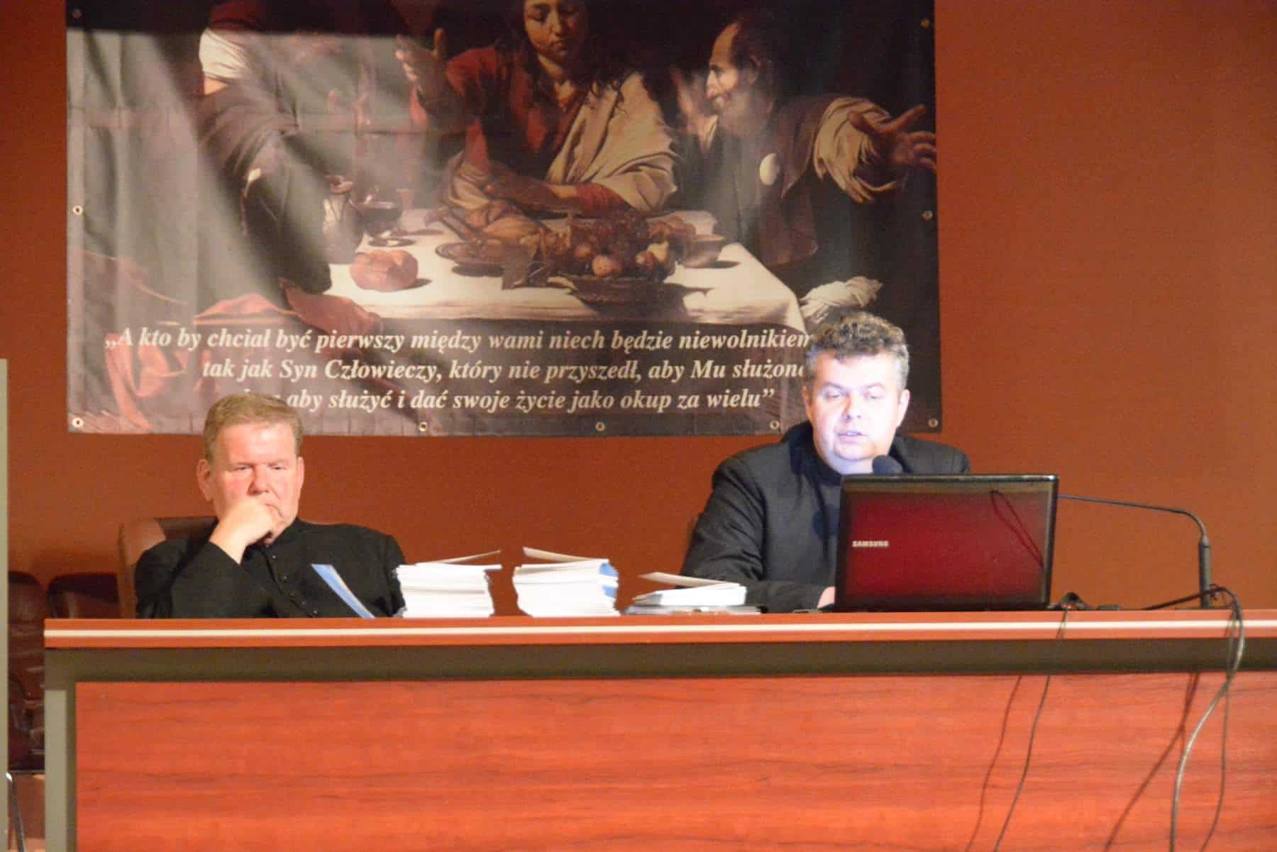 Księża szkolą się z ochrony danych osobowych