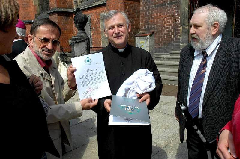 Prośba Biskupa legnickiego o modlitwę za ks. Andrzeja Drwiłę