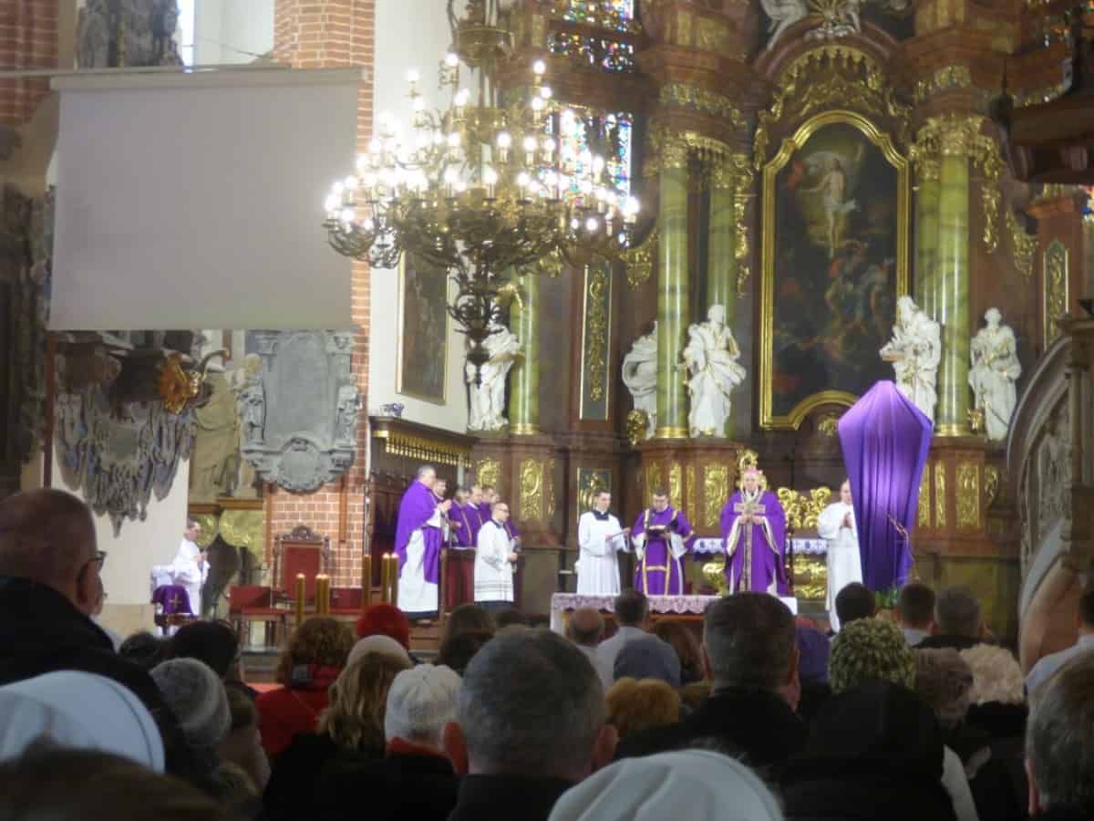 Biskup legnicki ustanowił nowych akolitów