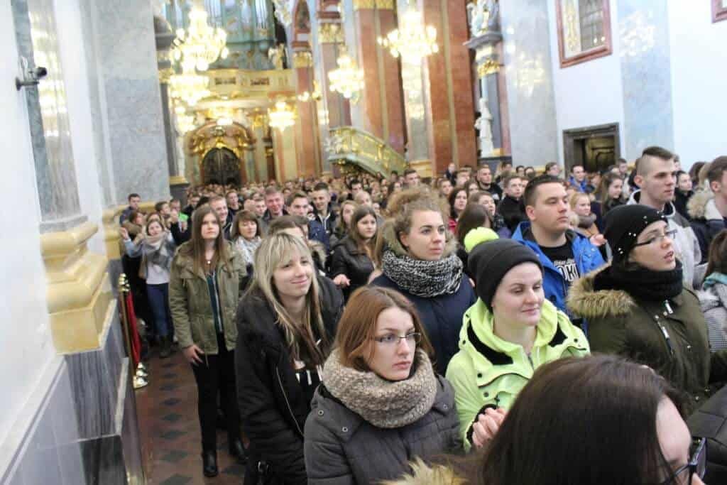 Pielgrzymka maturzystów diecezji legnickiej na Jasną Górę