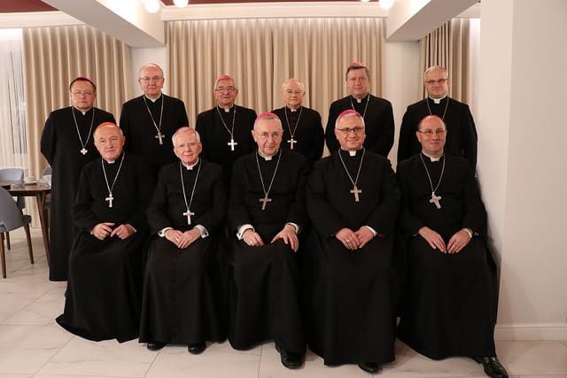 Rada Stała KEP o duszpasterstwie młodzieży, rodzin i obchodach stulecia niepodległości