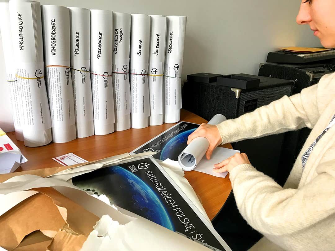 Plakaty i ulotki "Różańca do granic"