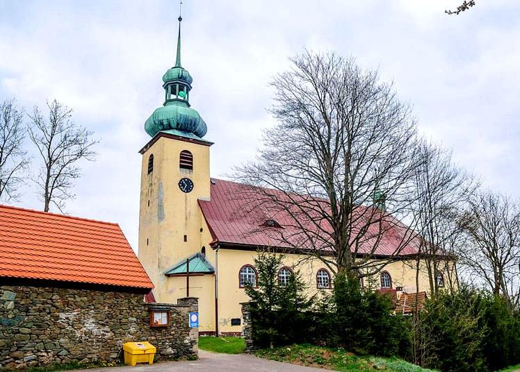OPAWA - kościół św. Jadwigi