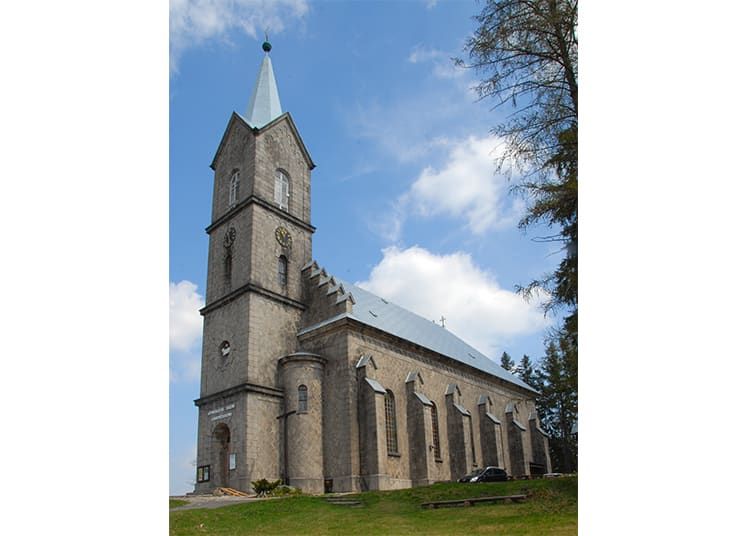 SZKLARSKA PORĘBA - kościół Bożego Ciała