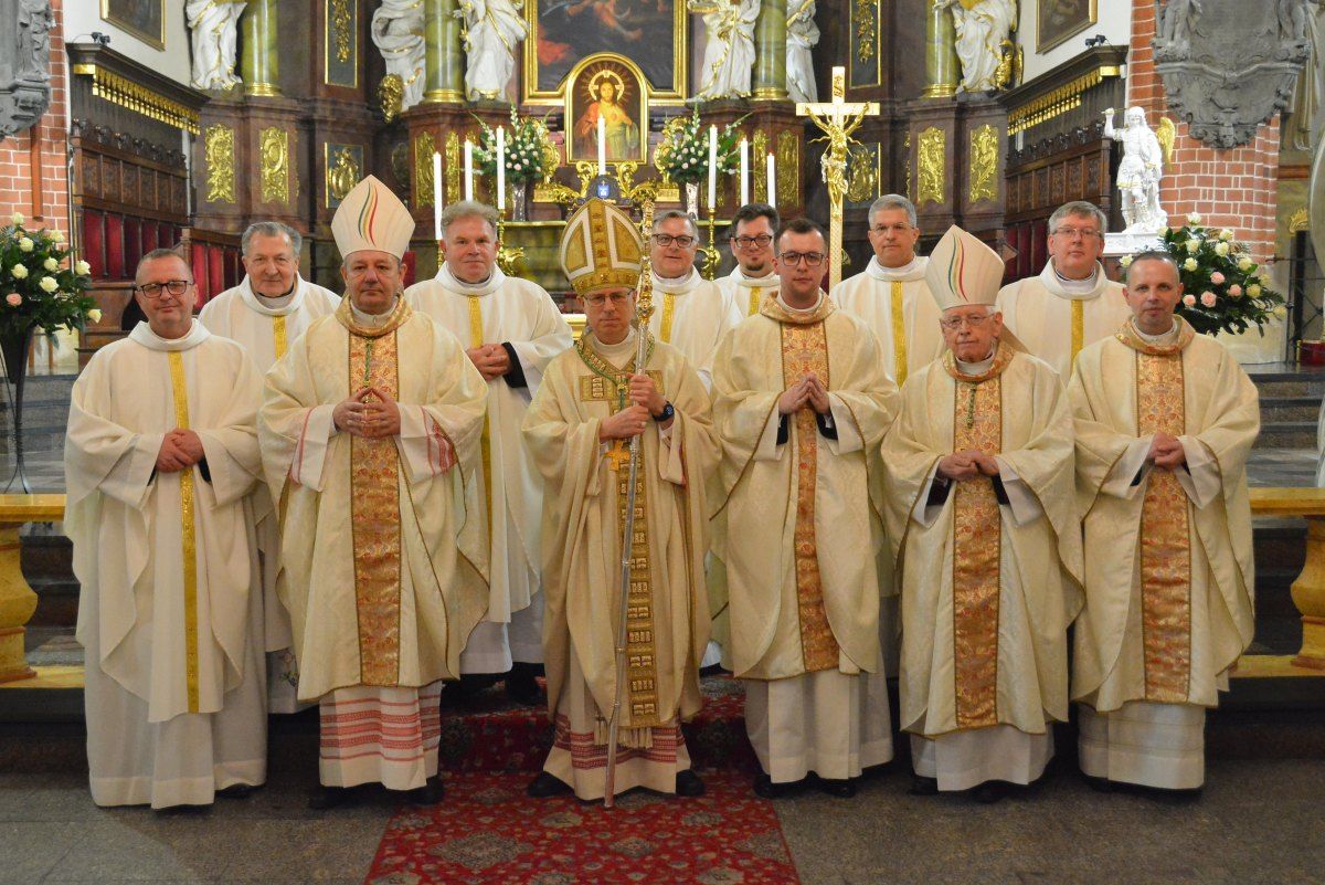 Święcenia Prezbiteratu W Katedrze - Aktualności - Diecezja