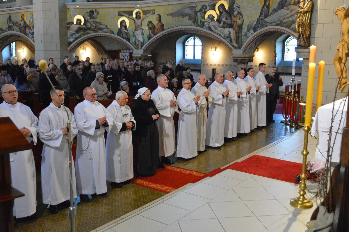 Wkrótce rozpocznie się nowy kurs dla szafarzy nadzwyczajnych Komunii św.