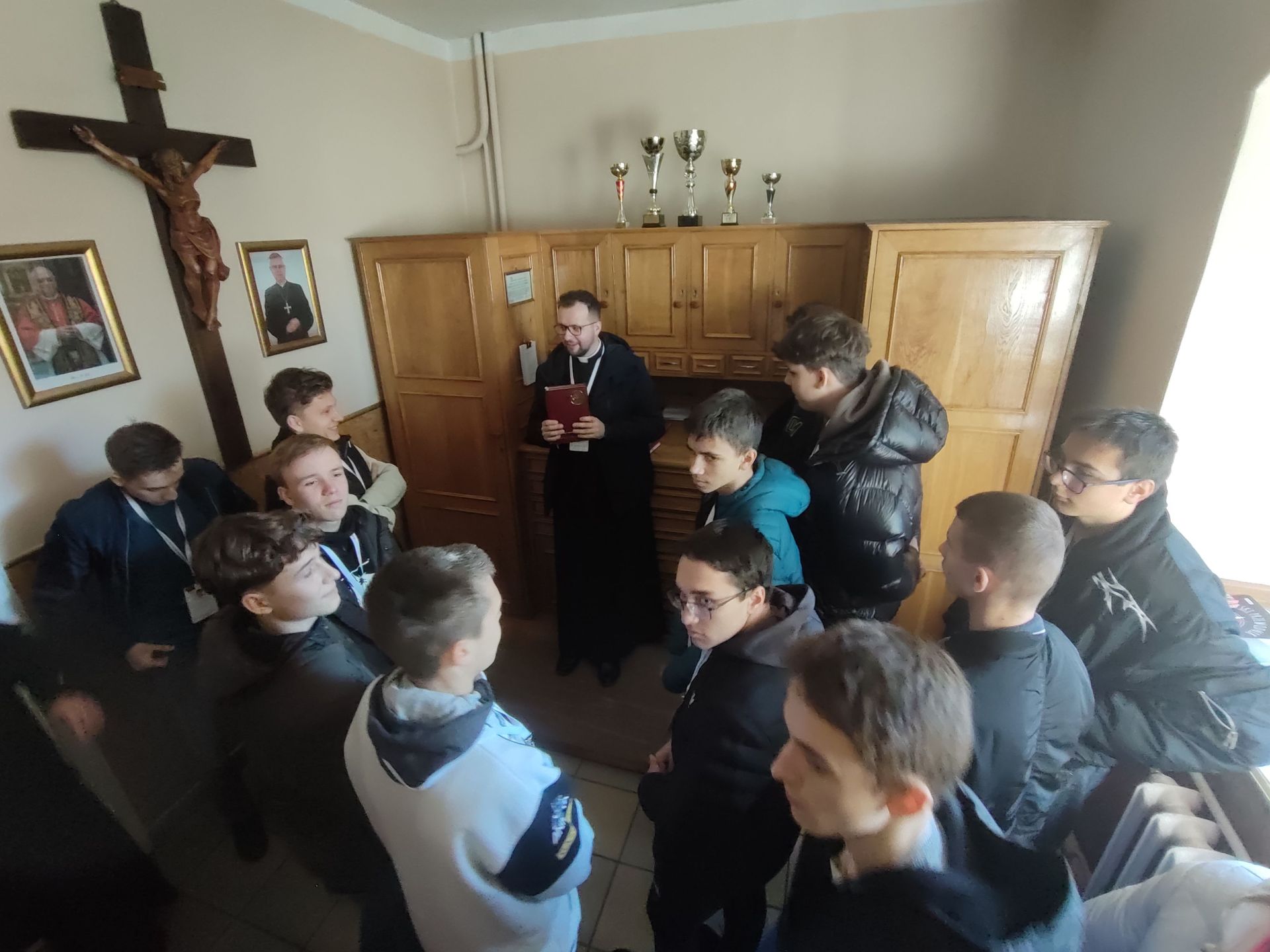 Ruszył kurs ceremoniarzy diecezji legnickej